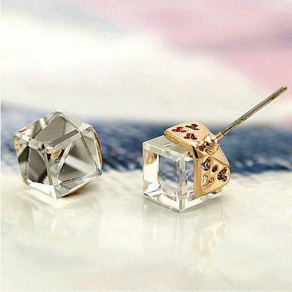 PINK Cube Earrings - Picture 2 of 2